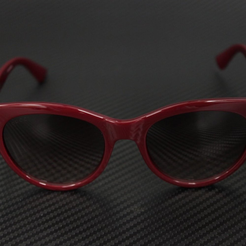 Gucci Red 53mm Sunglasses - Picture 3 of 3